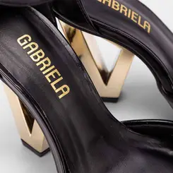Scarpin Feminino Gabriela Salto Estilizado Alto Preto