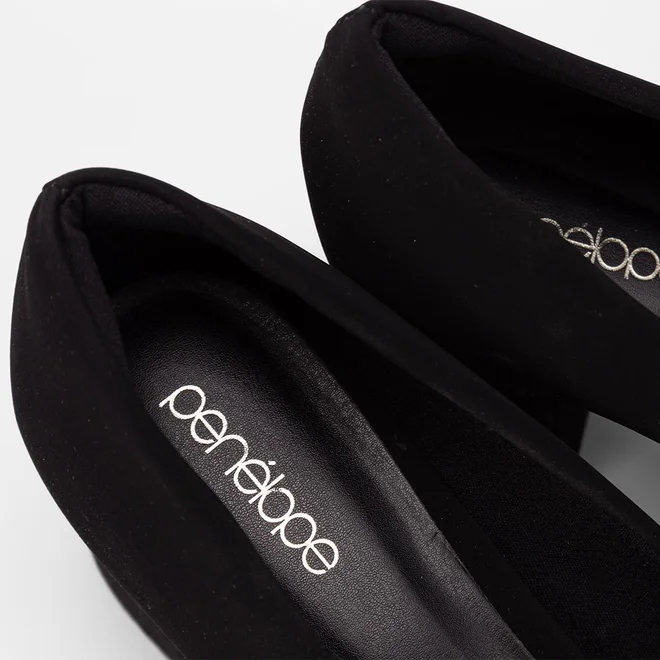 Scarpin Feminino Penélope Salto Bloco Médio Nobuck Preto