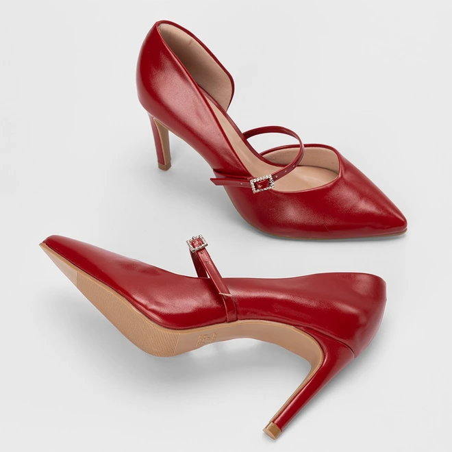 Scarpin Boneca Feminino Gabriela Salto Alto Tira Fivela Vermelho