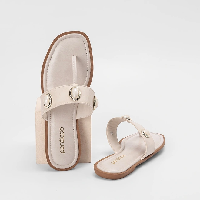 Rasteira Feminina Penélope Pedraria Off White