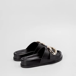 Tamanco Rasteiro Feminino Gabriela Detalhe Bold Preto