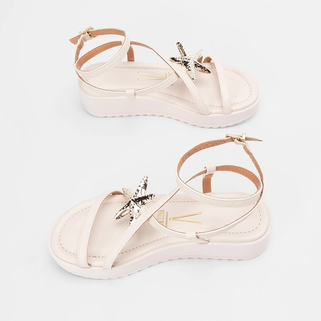 Sandália Feminina Vizzano Detalhe Estrela Off-White