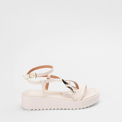Sandália Feminina Vizzano Detalhe Estrela Off-White