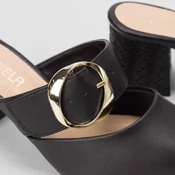 Mule Feminino Gabriela Salto Médio Bloco Trama Detalhe Fivela Preto