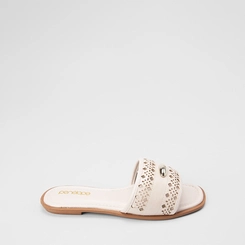 Rasteira Feminina Penélope Tira Larga Perfuros Detalhe Bold Off White