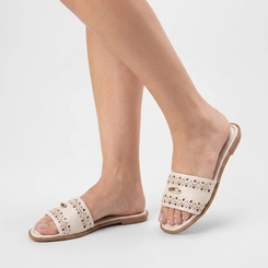 Rasteira Feminina Penélope Tira Larga Perfuros Detalhe Bold Off White