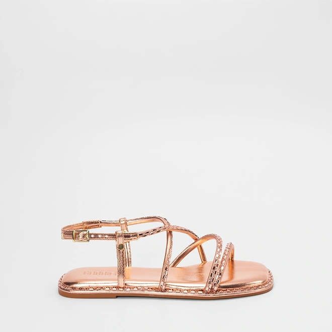 Sandália Rasteira Feminina Gabriela Multitiras Detalhe Pedraria Metalizada Rose Gold