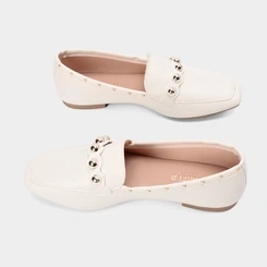 Mocassim Feminino Gabriela Tachas Esferas Off-White