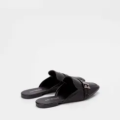Mule Feminina Penélope Detalhe Fivela Preto