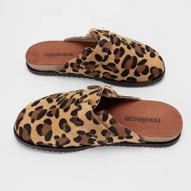 Mule Feminino Moleca Detalhe Fivela Camurça Onça