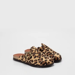 Mule Feminino Moleca Detalhe Fivela Camurça Onça