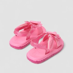 Sandália Infantil Zaxy Tira Contato Glitter Detalhe Flor & Corações Rosa