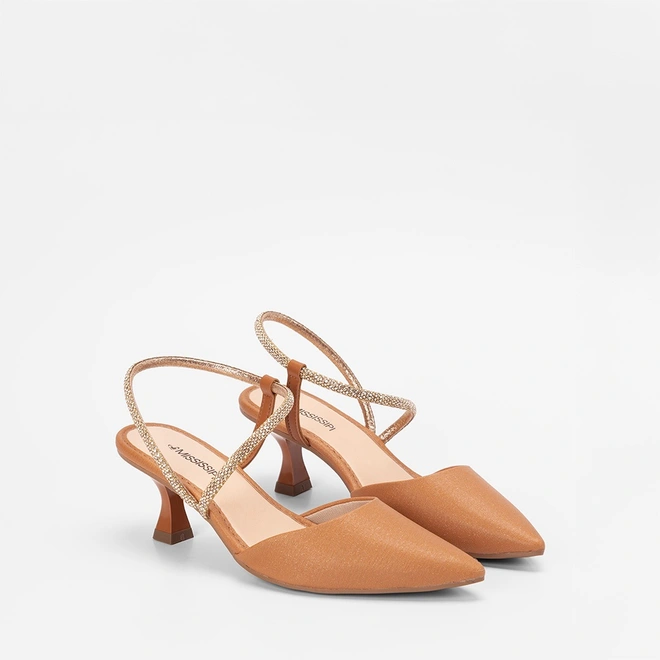 Scarpin Slingback Salto Flare Médio Feminino MIssissipi Tira Stras Caramelo