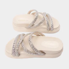 Tamanco Feminino Gabriela Plataforma Multitiras Strass Off White