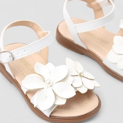Sandália Bebê Gabrielinha Detalhe Flores Off White