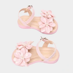 Sandália Bebê Gabrielinha Detalhe Flor & Pérola Verniz Rosa
