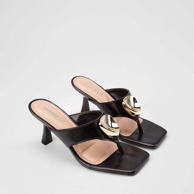 Tamanco Feminino Gabriela Detalhe Bold Preto