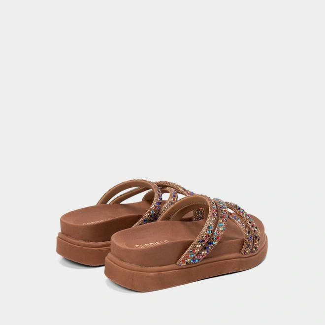 Tamanco Feminina Gabriela Multitiras Strass Caramelo