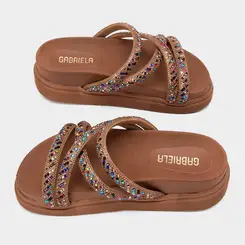 Tamanco Feminina Gabriela Multitiras Strass Caramelo