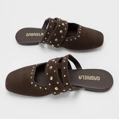 Mule Feminino Gabriela Camurça Tachas Marrom