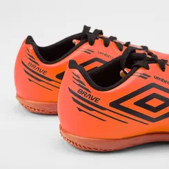 Chuteira Infantil Umbro Brave Laranja & Preto