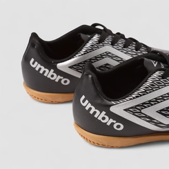 Chuteira Society Infantil Umbro Preta E Prata