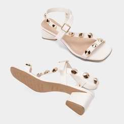 Sandália Feminina Penélope Salto Geométrico Tachas Off White