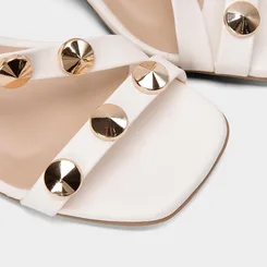 Sandália Feminina Penélope Salto Geométrico Tachas Off White
