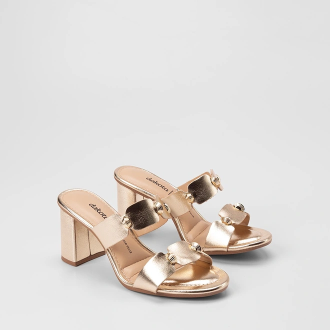 Tamanco Feminino Dakota Salto Médio Detalhe Bold Metalizado Ouro