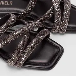 Rasteira Feminina Gabriela Multitiras Cruzadas Detalhe Strass Preto
