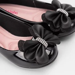 Sapatilha Infantil Molekinha Strass Detalhe Laço Preto