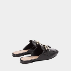Mule Feminino Gabriela Detalhe Corrente Preto