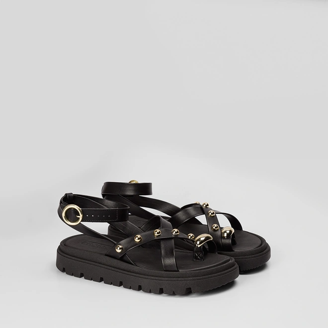 Sandália Feminina Moleca Detalhe Tachas Esferas & Bold Preto