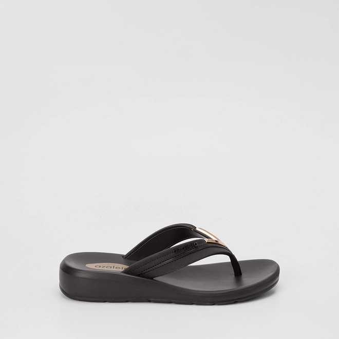 Tamanco Feminino Azaleia Cloe Detalhe Metalizado Em V Preto
