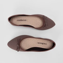 Sapatilha Feminina Moleca Detalhe Perfuros Marrom