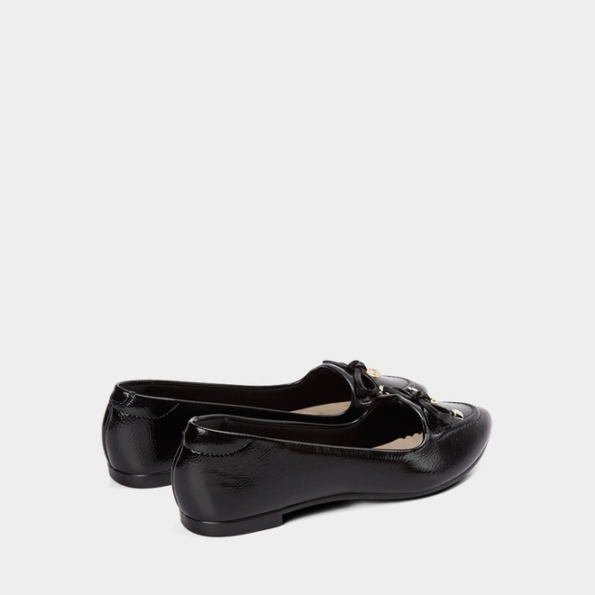 Sapatilha Feminina Moleca Detalhe Laço Corações Preto