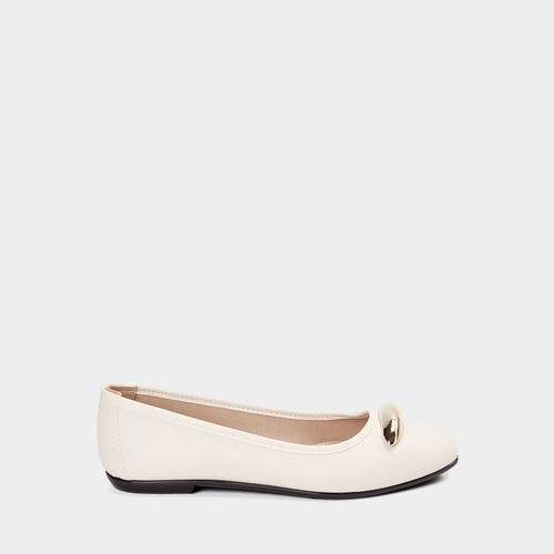 Sapatilha Feminina Moleca Bico Quadrado Enfeite Bold Off White