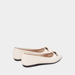 Sapatilha Feminina Moleca Bico Quadrado Enfeite Bold Off White
