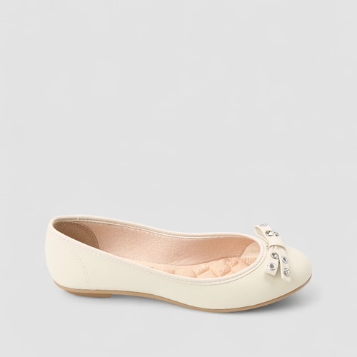 Sapatilha Feminina Moleca Laço Pedraria Ilhós Off White