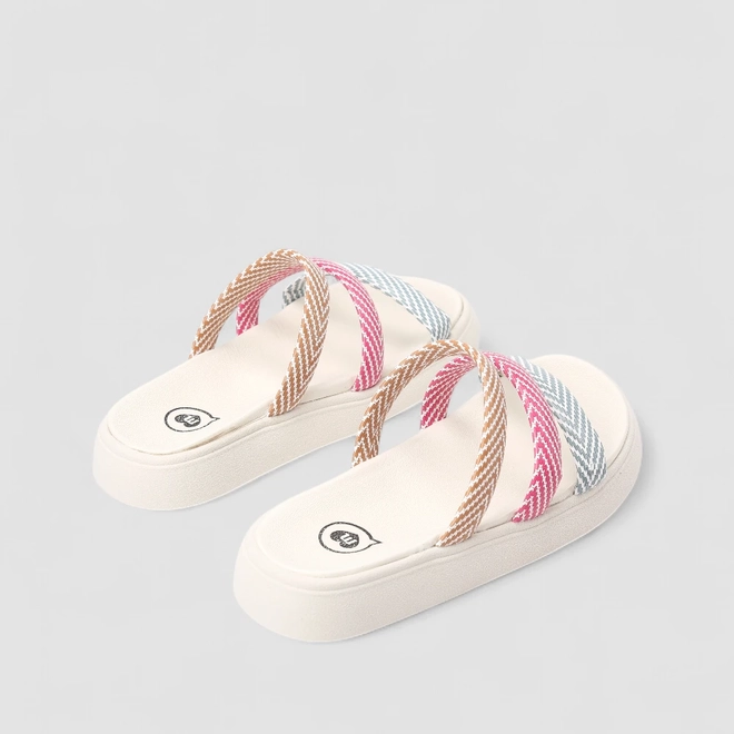 Rasteira Infantil Molekinha Tiras Estampadas Off White