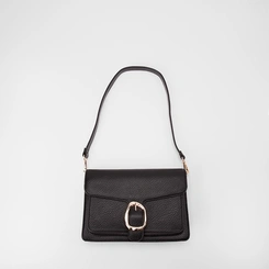 Bolsa Transversal Gabriela Média Texturizada Detalhe Fivela Preto