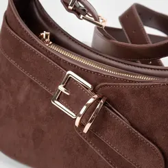 Bolsa Baguete Gabriela Média Suede Enfeite Fivela Marrom