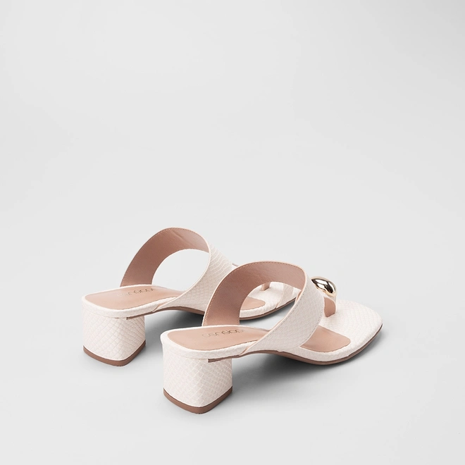Tamanco Feminino Penélope Salto Geométrico Detalhe Bold Textura Cobra Off White