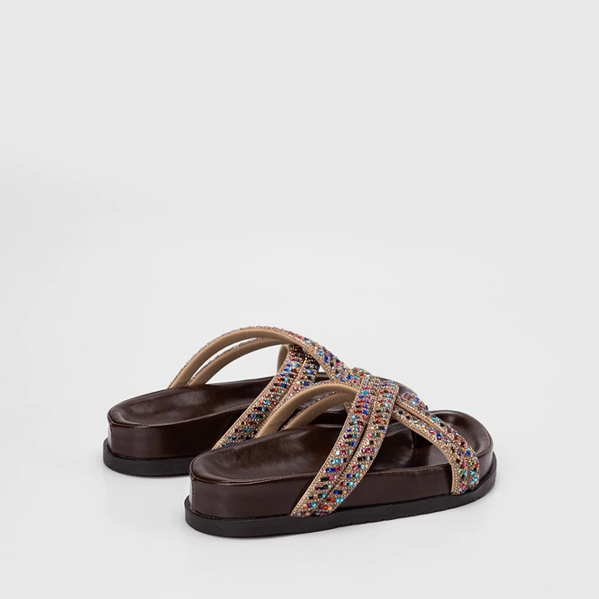 Tamanco Rasteiro Feminino Gabriela Tiras Cruzada Strass Marrom