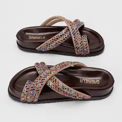 Tamanco Rasteiro Feminino Gabriela Tiras Cruzada Strass Marrom
