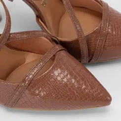 Scarpin Feminino Vizzano Salto Fino Alto Croco Tiras Cruzadas Marrom