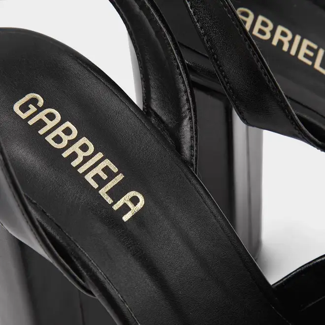 Sandália Feminina Gabriela Meia Pata Plataforma Tira Cruzada Preto