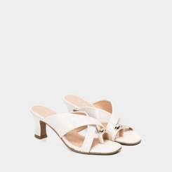 Tamanco Feminino Gabriela Salto Médio Detalhe Bold Off White