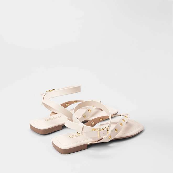 Sandália Rasteira Feminina Gabriela Detalhe Ilhós Off White