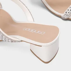 Tamanco Feminino Penélope Salto Geométrico Strass Off White